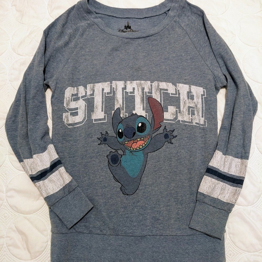 Women's Disney Park Vintage Style Stitch Long sleeve T-shirt - Size XS
